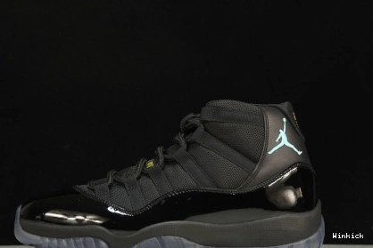 RETRO JORDAN “GAMMA BLUE” AIR 378037-006 MENS 11 0721